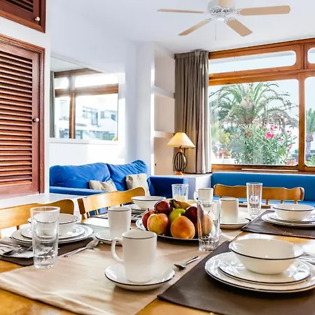 Apartment Molinos Holidays. 2 Bedrooms *