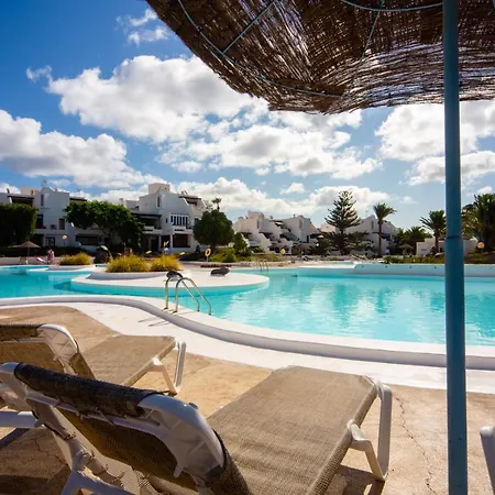 Apartment Molinos Holidays. 2 Bedrooms *