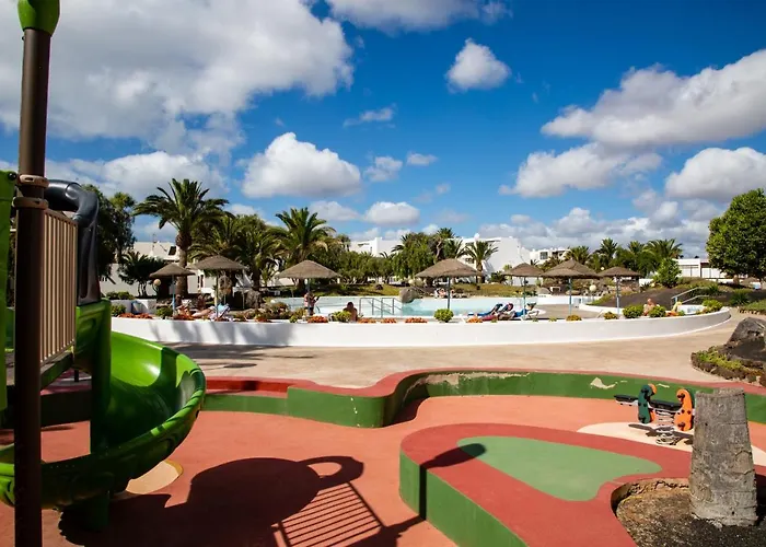 Molinos Holidays. 2 Bedrooms Costa Teguise