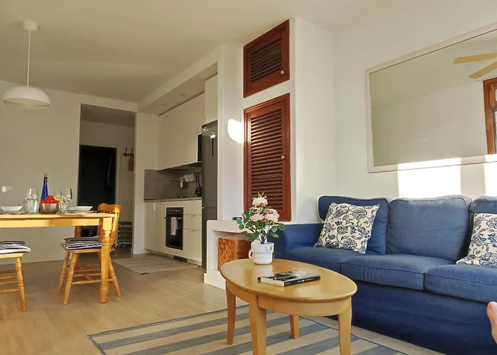 شقة Molinos Holidays. 2 Bedrooms *